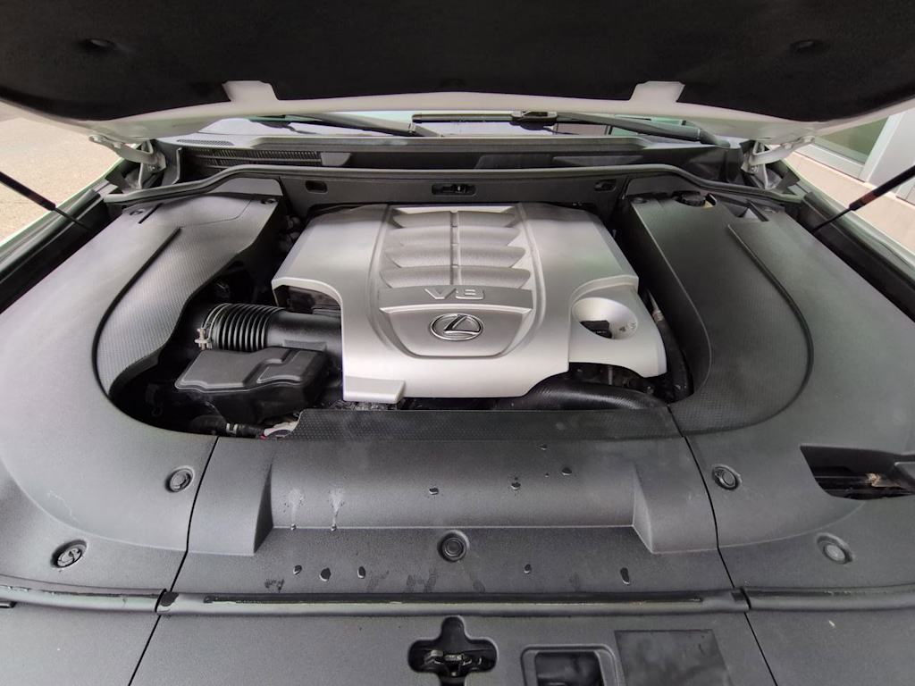 Thumbnail: 2013 Lexus LX - 9