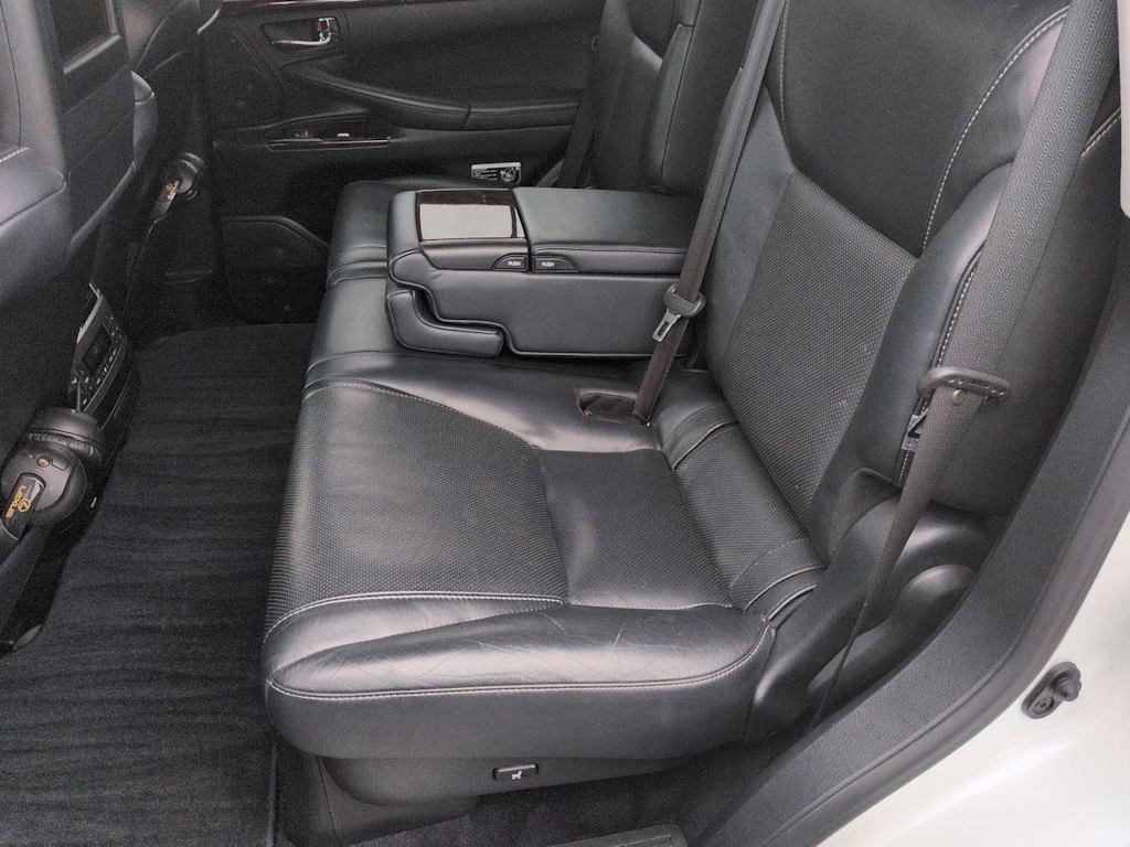 Thumbnail: 2013 Lexus LX - 28