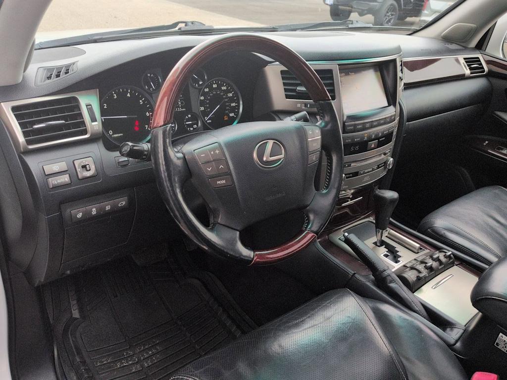 Thumbnail: 2013 Lexus LX - 2