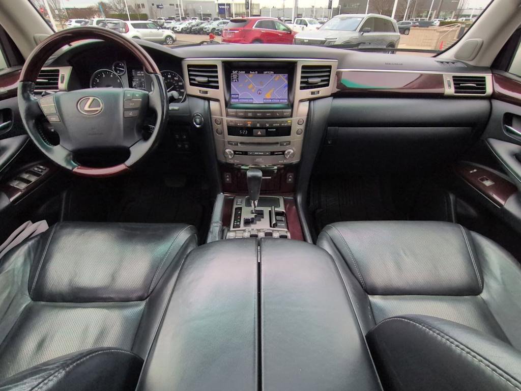 Thumbnail: 2013 Lexus LX - 10