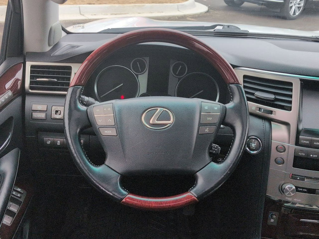 Thumbnail: 2013 Lexus LX - 14