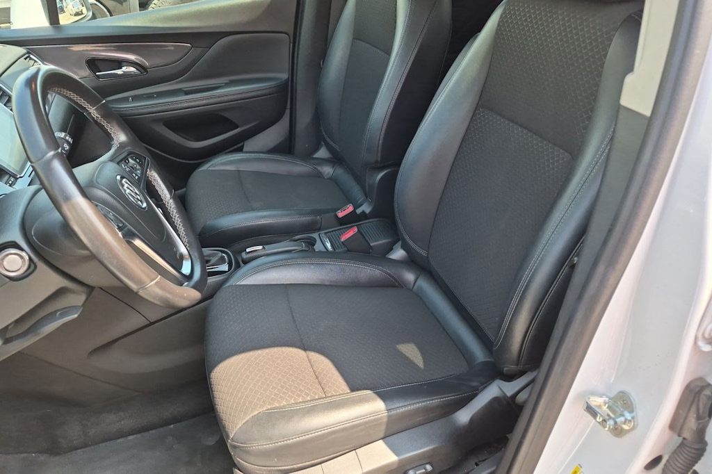 Thumbnail: 2019 Buick Encore - 11