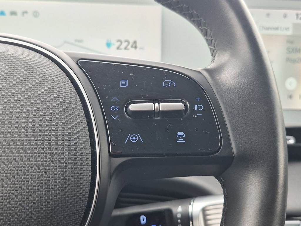 Thumbnail: 2023 Hyundai Ioniq 5 - 29