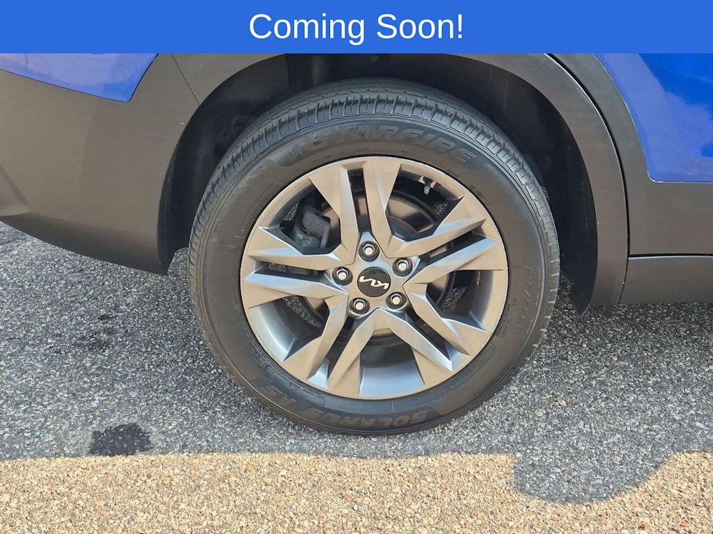 Thumbnail: 2022 Kia Seltos - 8