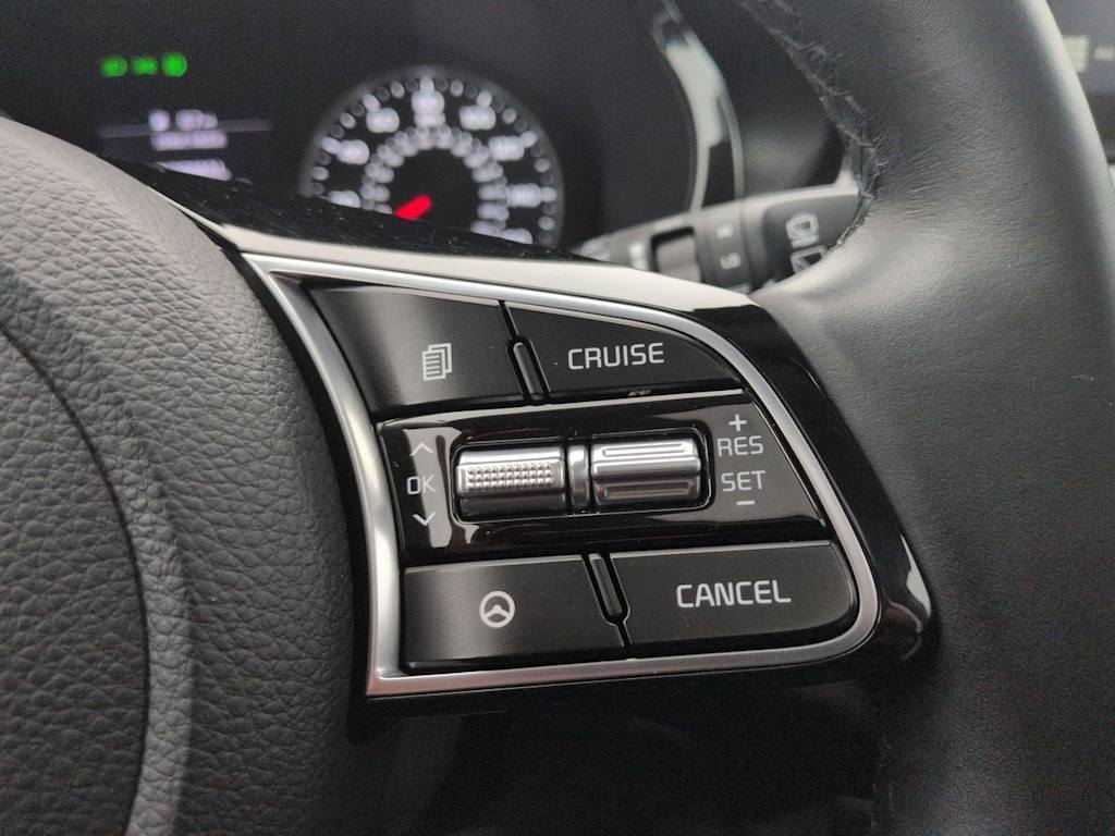 Thumbnail: 2021 Kia Seltos - 32