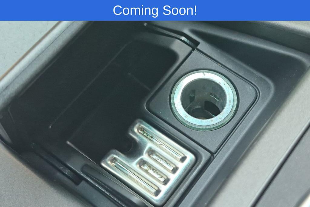Thumbnail: 2012 Land Rover Range Rover - 16
