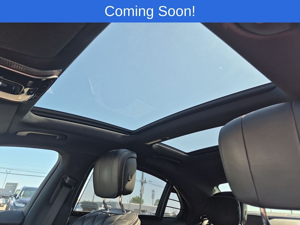 Thumbnail: 2022 Mercedes-Benz S-Class - 24