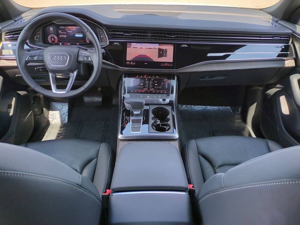 Thumbnail: 2019 Audi Q8 - 10