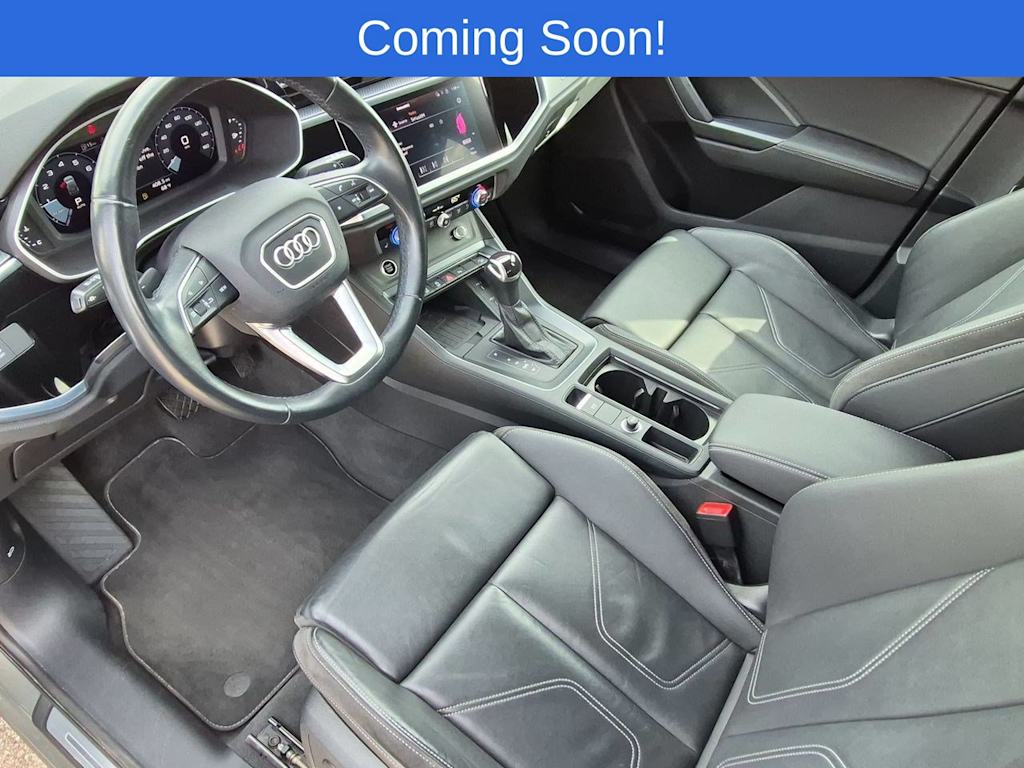 Thumbnail: 2022 Audi Q3 - 2