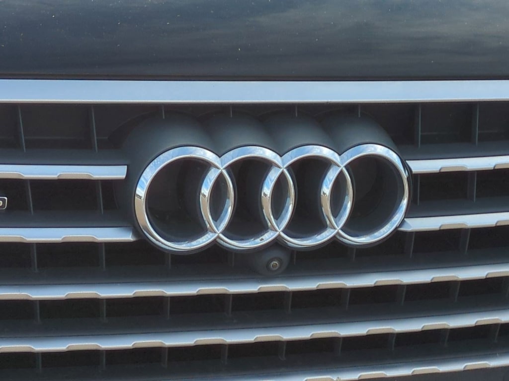 Thumbnail: 2017 Audi Q7 - 7