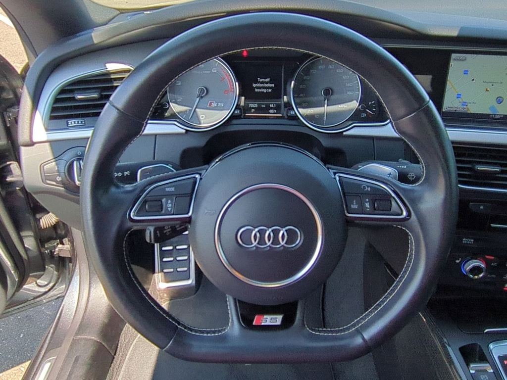 Thumbnail: 2016 Audi S5 - 9