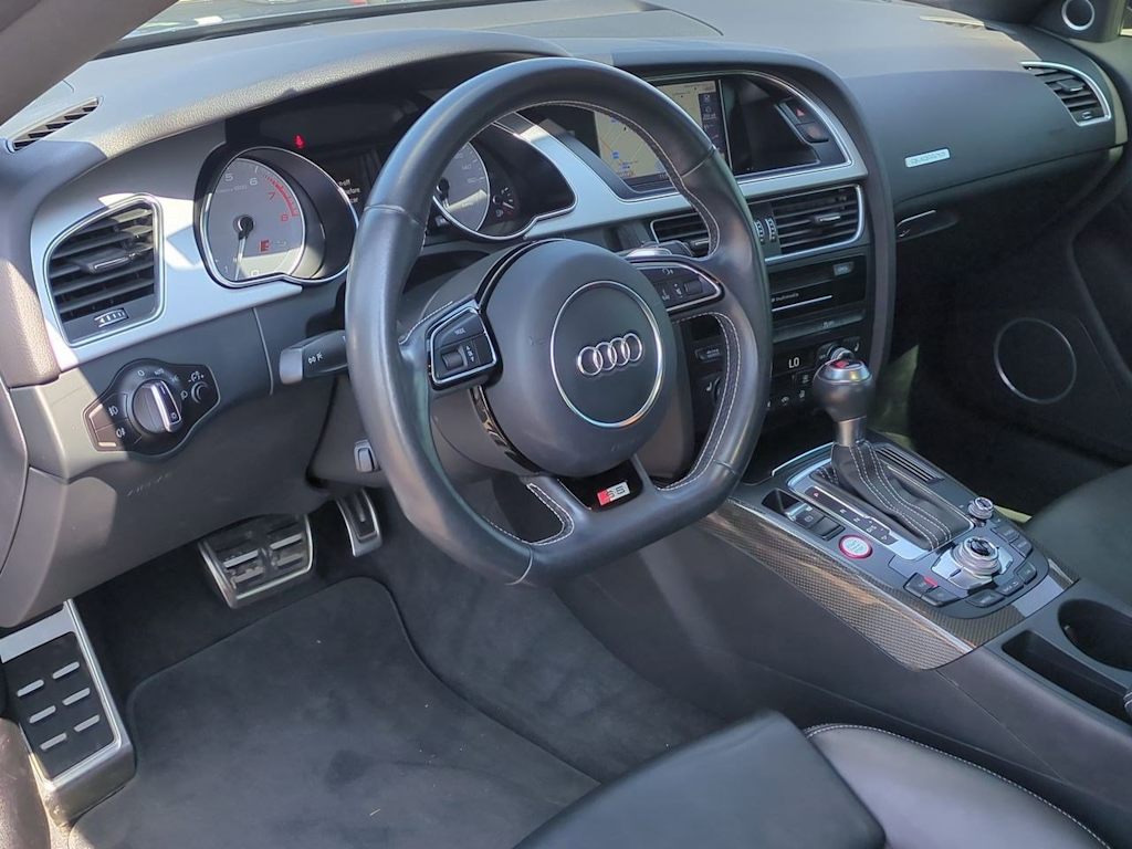 Thumbnail: 2016 Audi S5 - 2