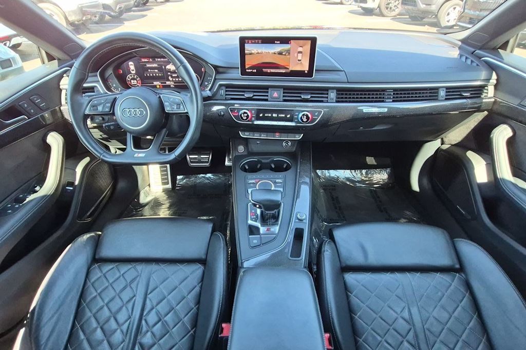 Thumbnail: 2018 Audi S5 - 10