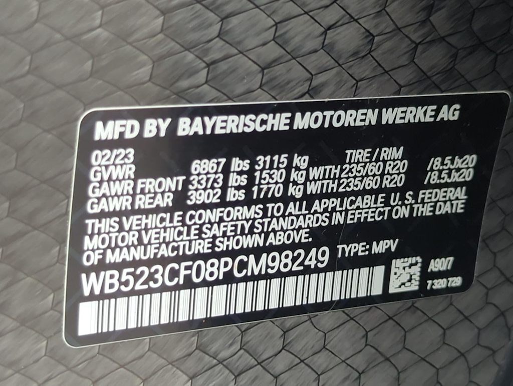 Thumbnail: 2023 BMW iX - 19