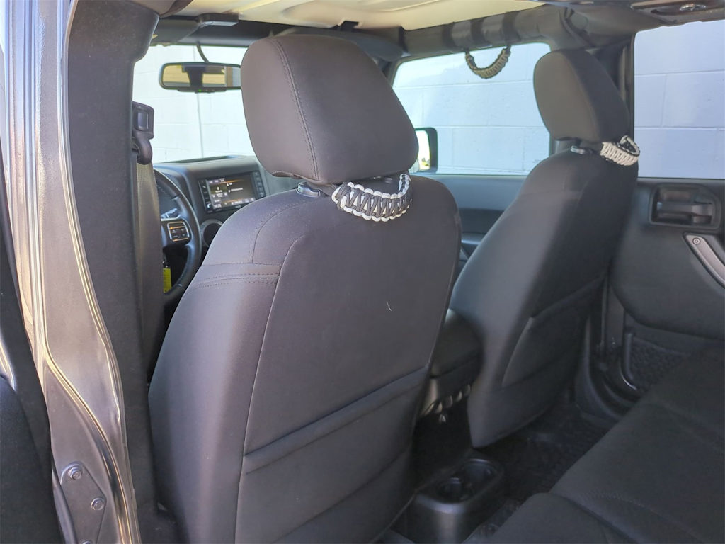 2018 Jeep Wrangler Unlimited Sport 12