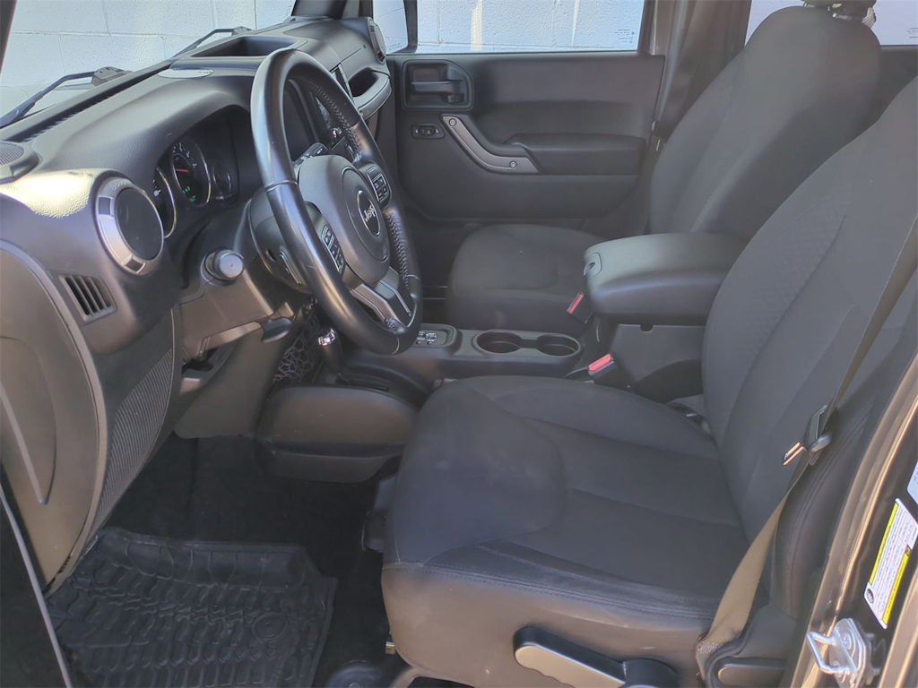 2018 Jeep Wrangler Unlimited Sport 10