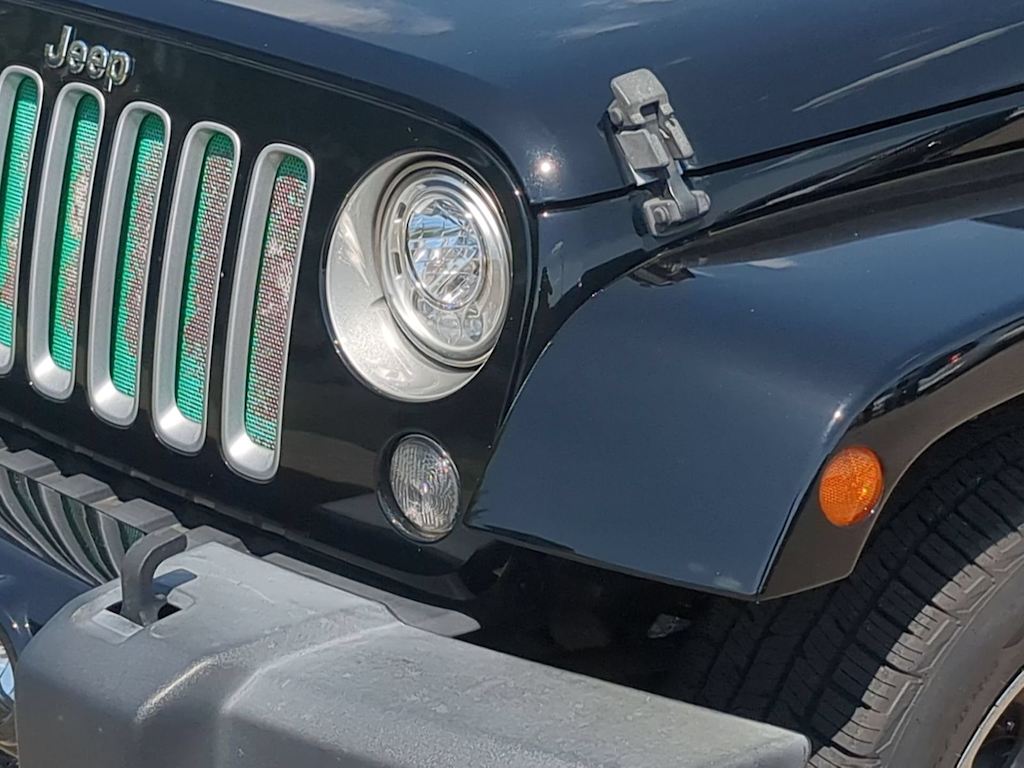 Thumbnail: 2017 Jeep Wrangler - 6