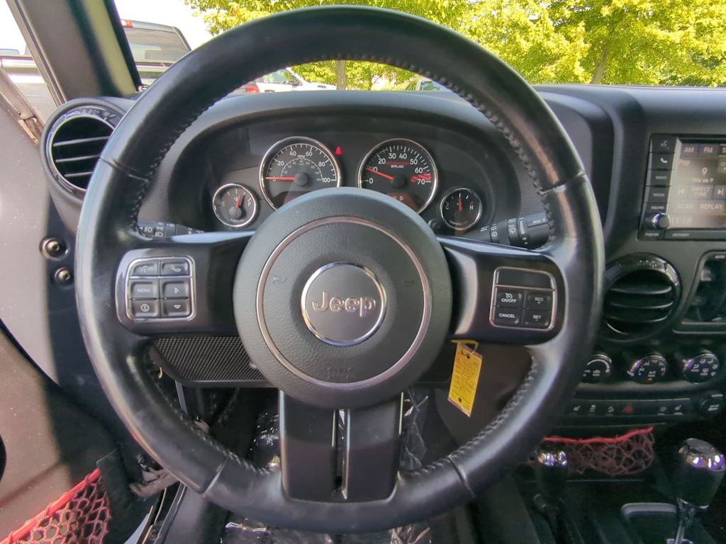 Thumbnail: 2017 Jeep Wrangler - 12