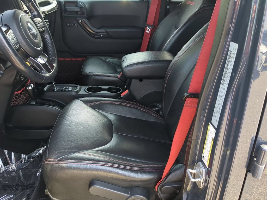 Thumbnail: 2017 Jeep Wrangler - 9