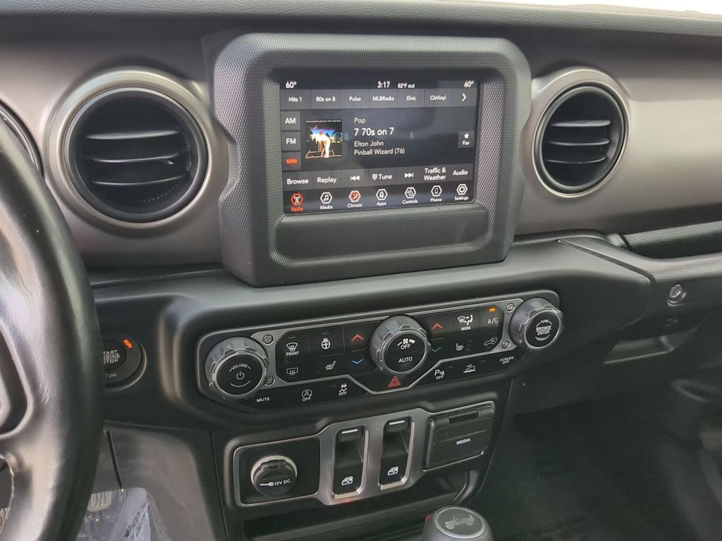 Thumbnail: 2021 Jeep Wrangler - 12