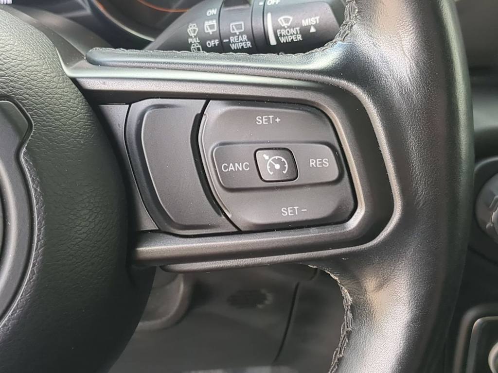 Thumbnail: 2021 Jeep Wrangler - 26
