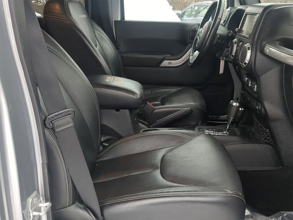 Thumbnail: 2016 Jeep Wrangler - 12