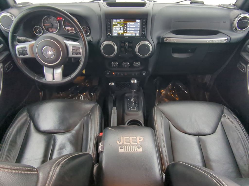 Thumbnail: 2016 Jeep Wrangler - 10