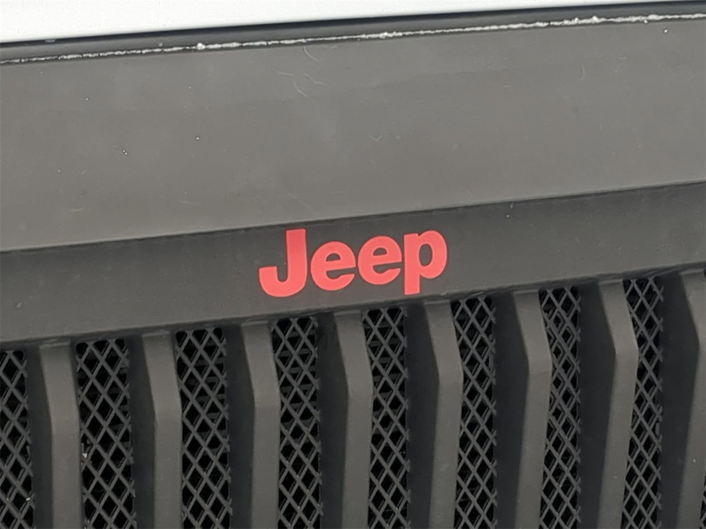 Thumbnail: 2016 Jeep Wrangler - 7