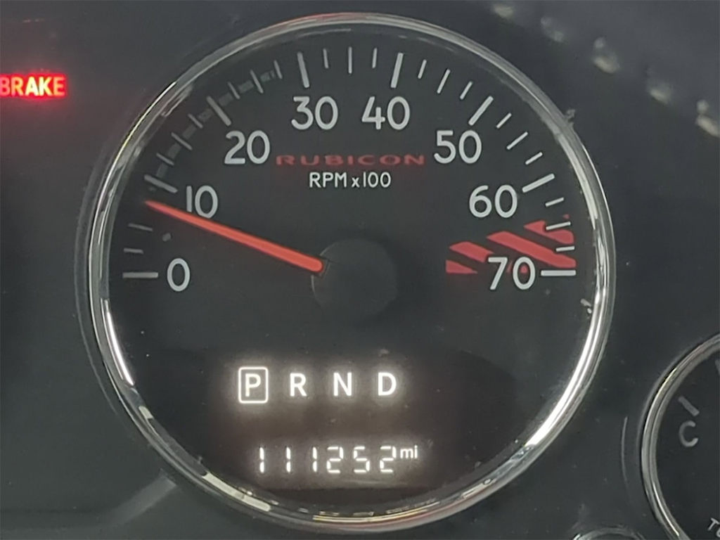 Thumbnail: 2016 Jeep Wrangler - 17