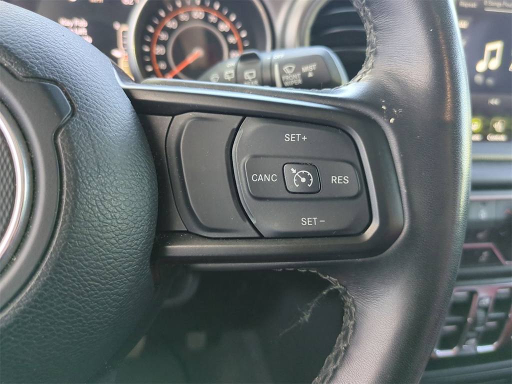 Thumbnail: 2021 Jeep Wrangler - 30