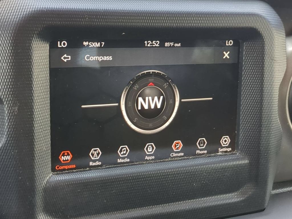 Thumbnail: 2020 Jeep Wrangler - 29