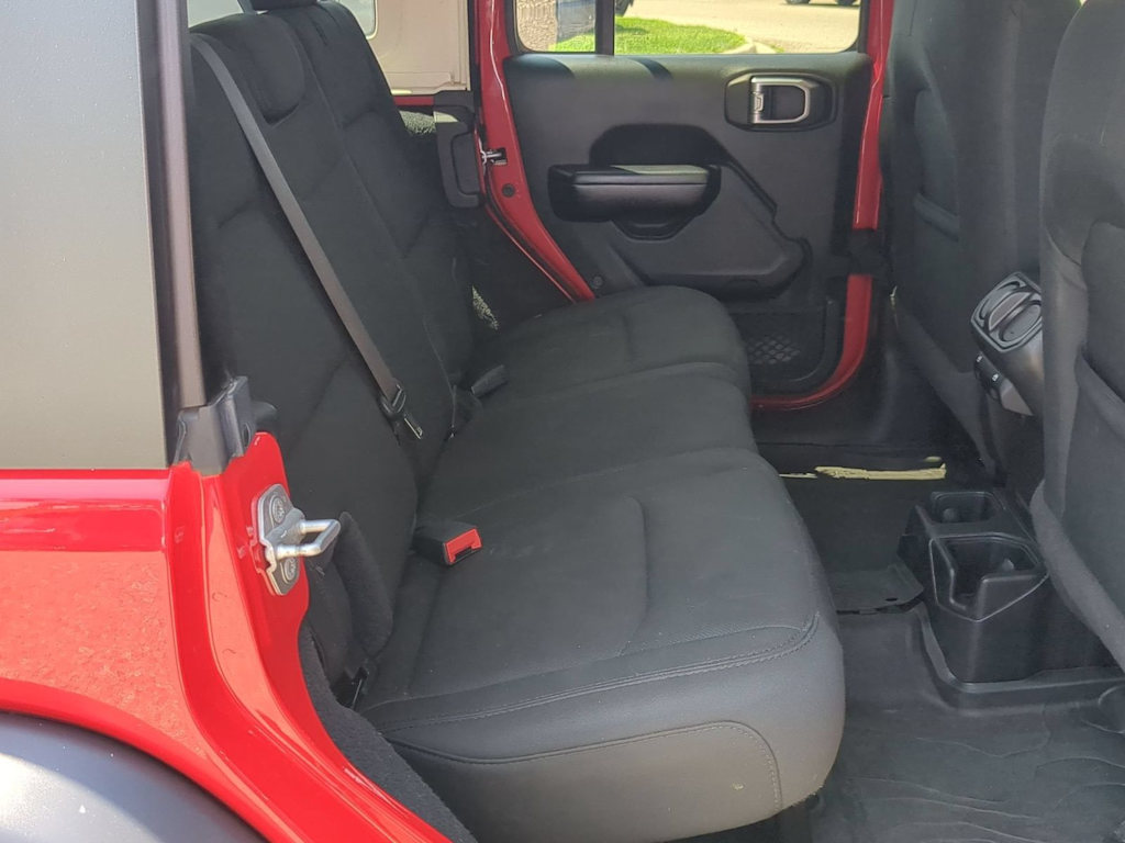 Thumbnail: 2020 Jeep Wrangler - 25