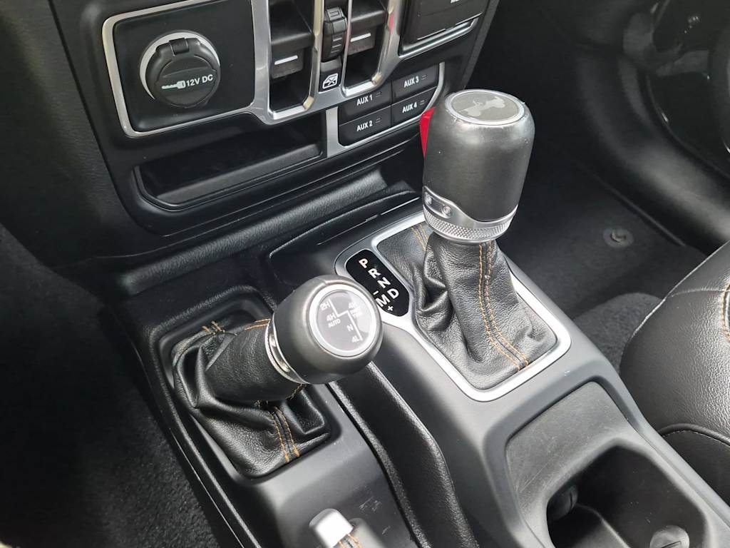 Thumbnail: 2021 Jeep Wrangler - 33
