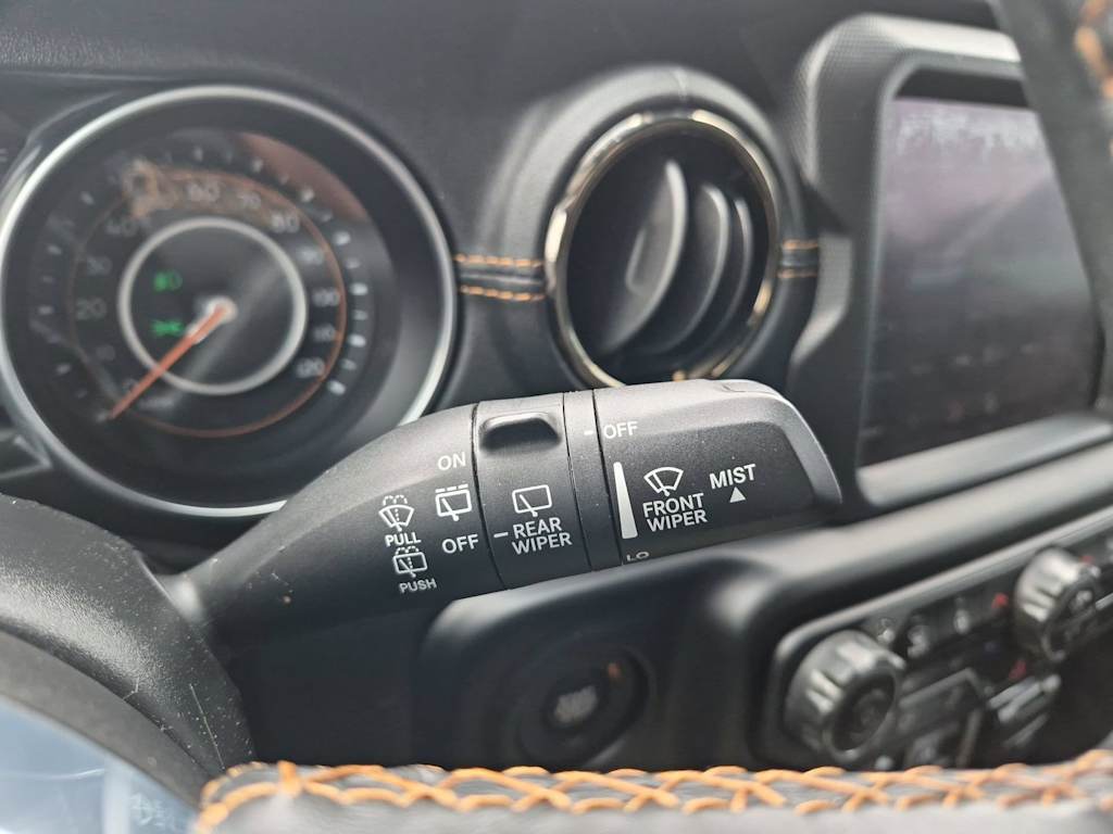 Thumbnail: 2021 Jeep Wrangler - 30