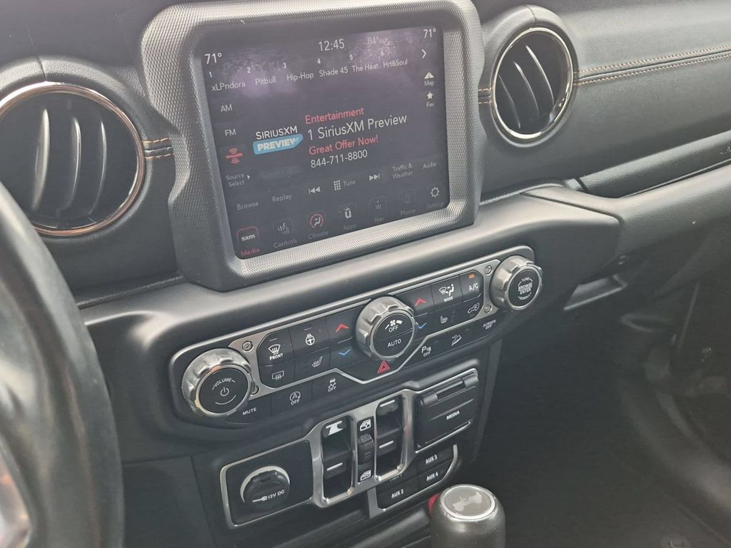 Thumbnail: 2021 Jeep Wrangler - 15