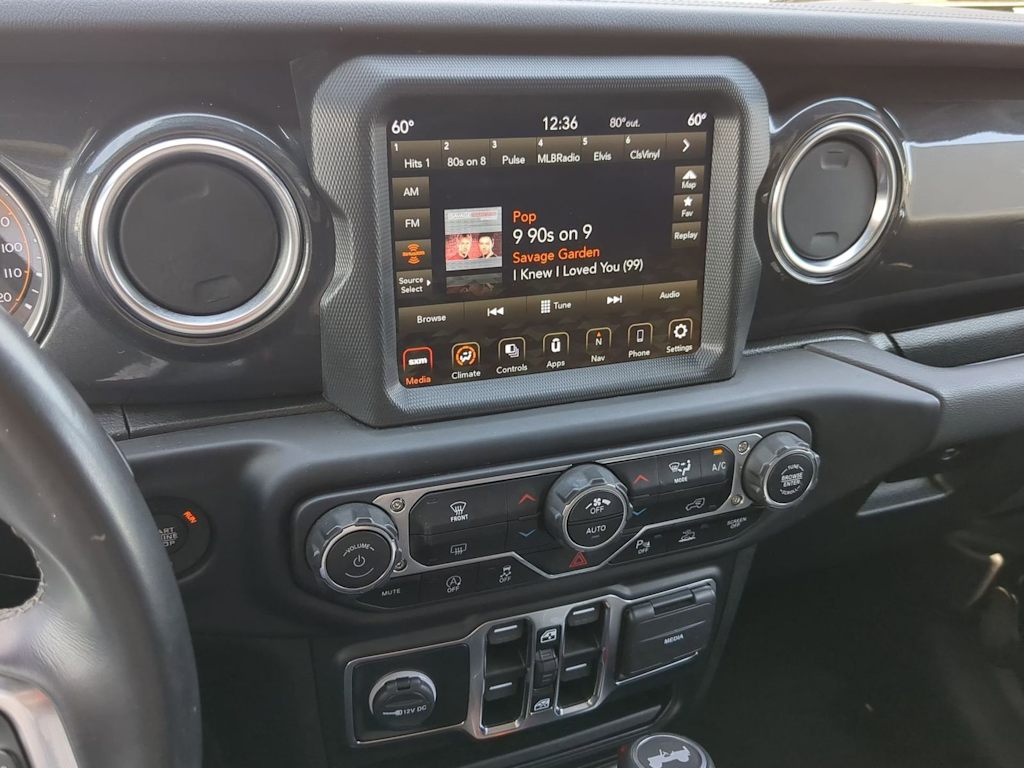 Thumbnail: 2021 Jeep Wrangler - 14