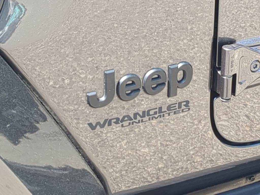 Thumbnail: 2021 Jeep Wrangler - 7