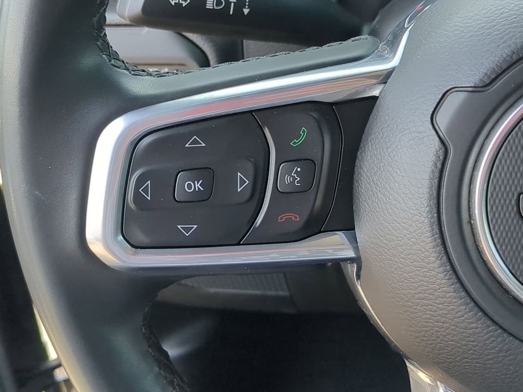 Thumbnail: 2021 Jeep Wrangler - 27