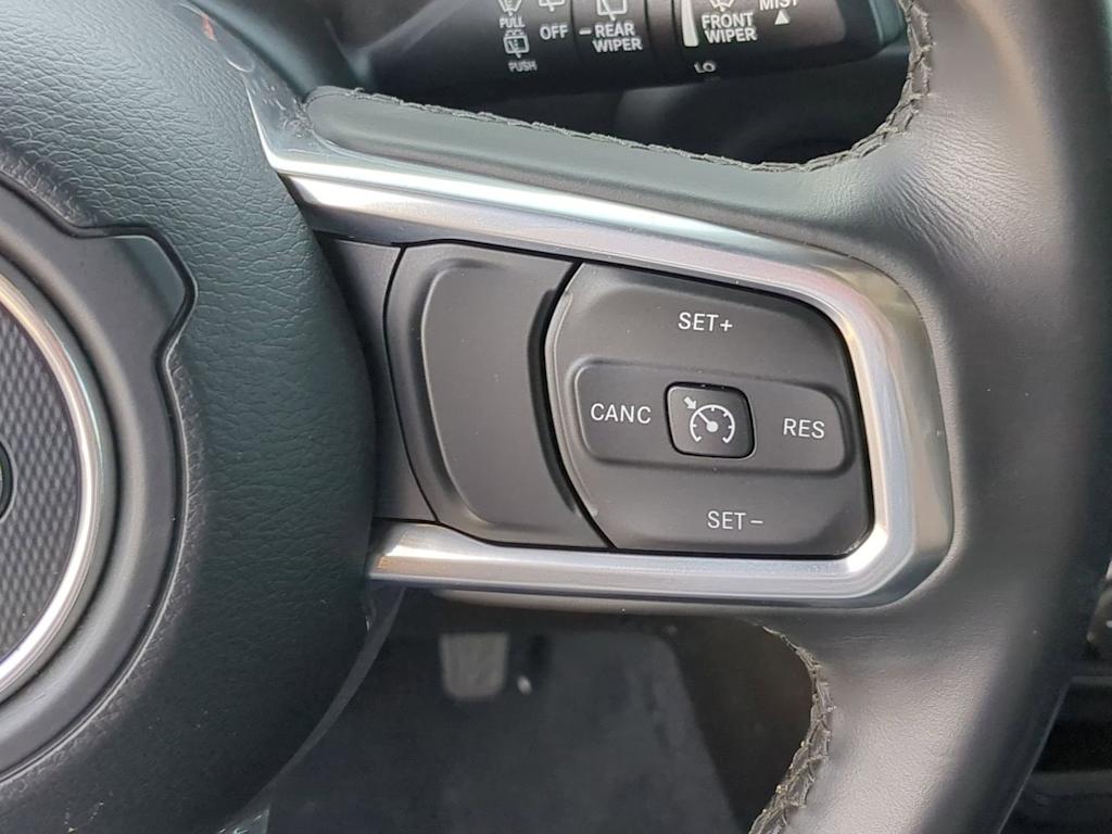 Thumbnail: 2021 Jeep Wrangler - 28