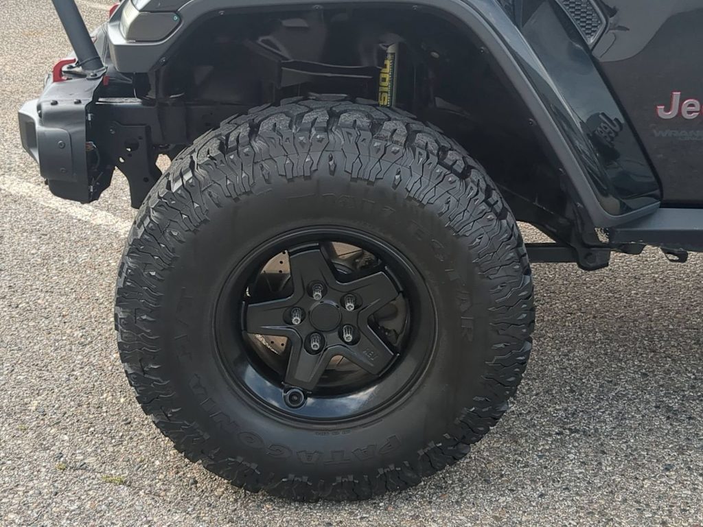 Thumbnail: 2018 Jeep Wrangler - 7