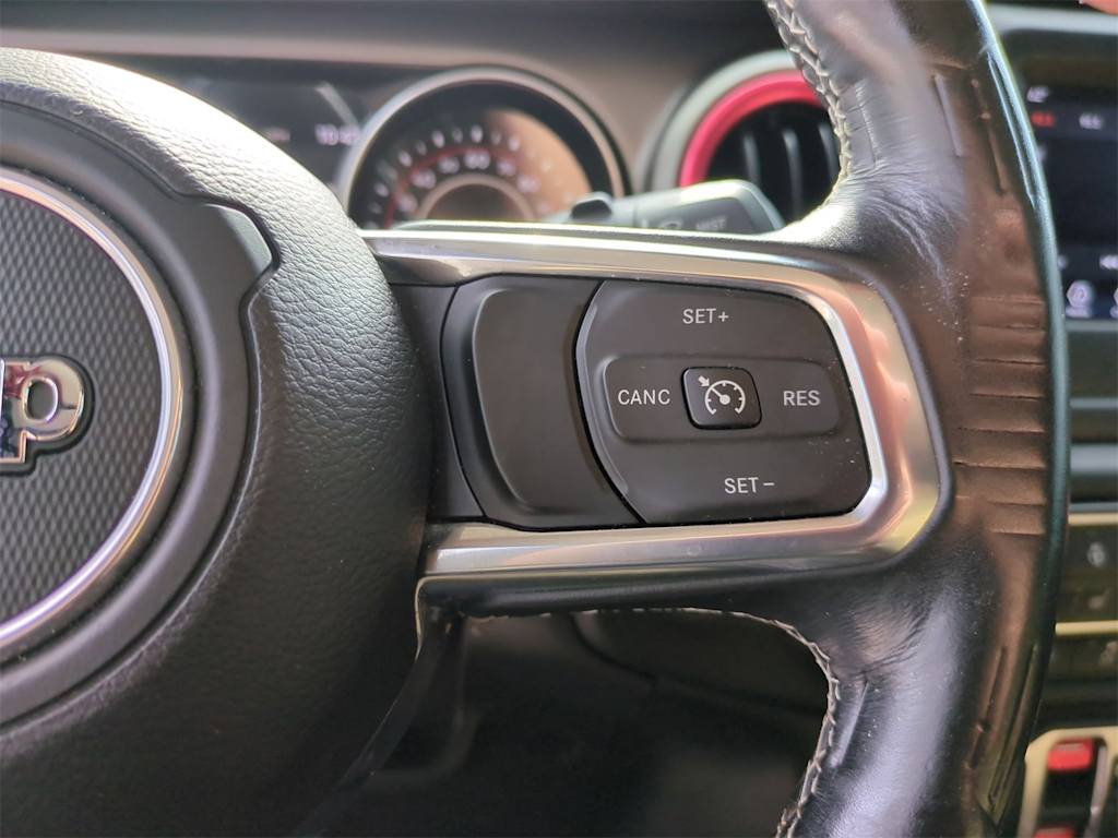 Thumbnail: 2018 Jeep Wrangler - 29