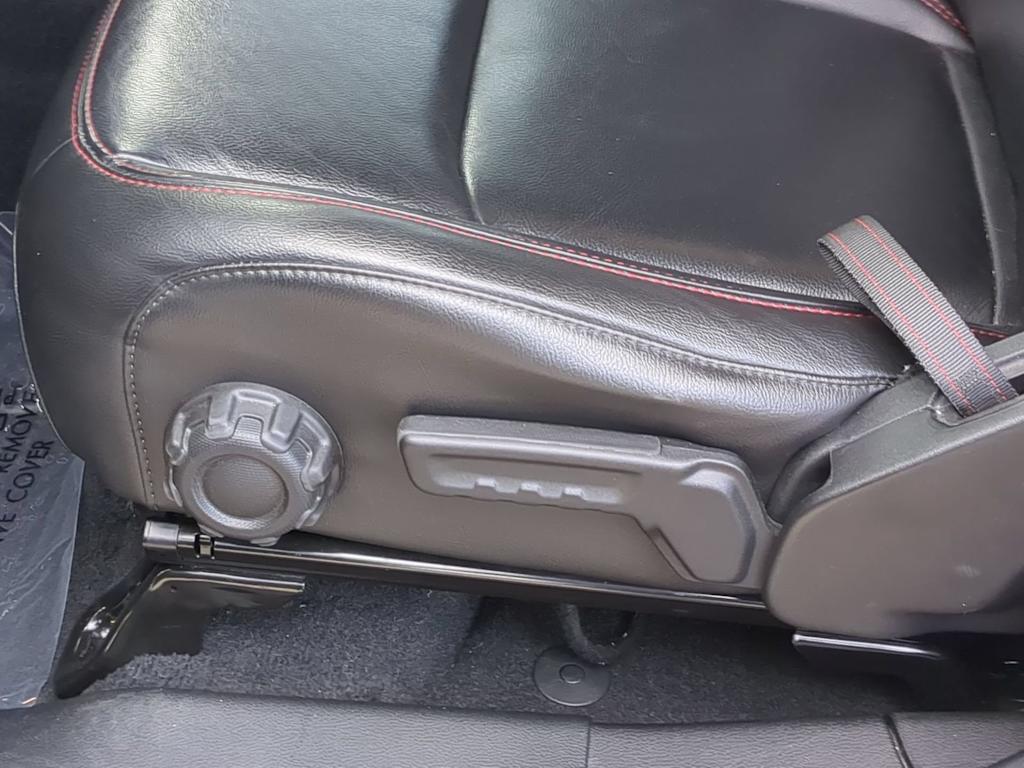 Thumbnail: 2020 Jeep Wrangler - 25