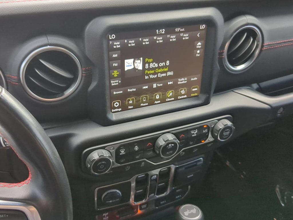 Thumbnail: 2020 Jeep Wrangler - 13