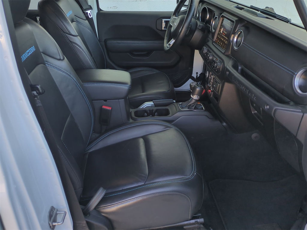 Thumbnail: 2022 Jeep Wrangler - 10