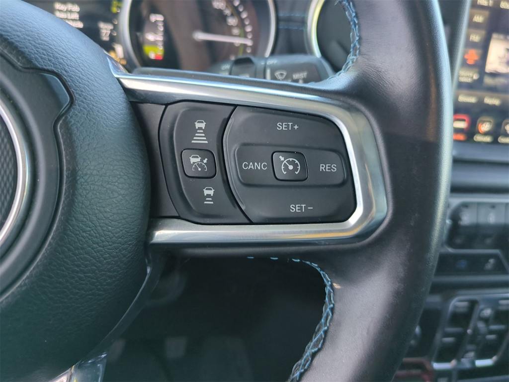 Thumbnail: 2022 Jeep Wrangler - 29