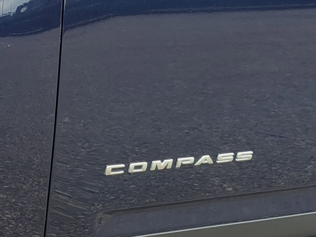 Thumbnail: 2017 Jeep Compass - 24