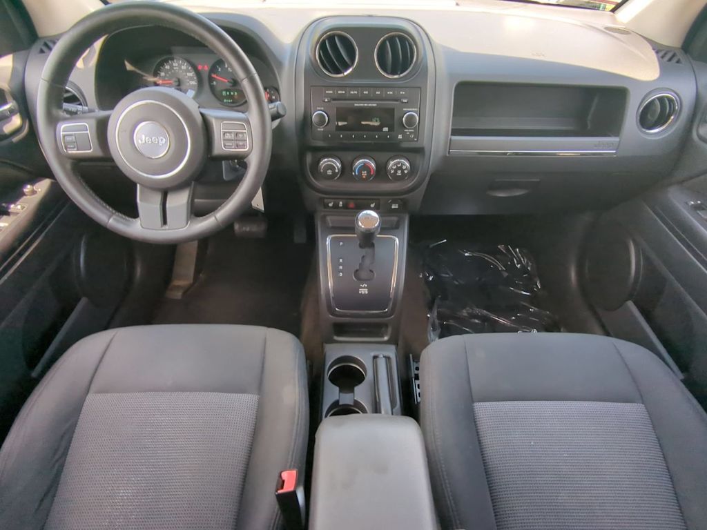 Thumbnail: 2013 Jeep Compass - 9