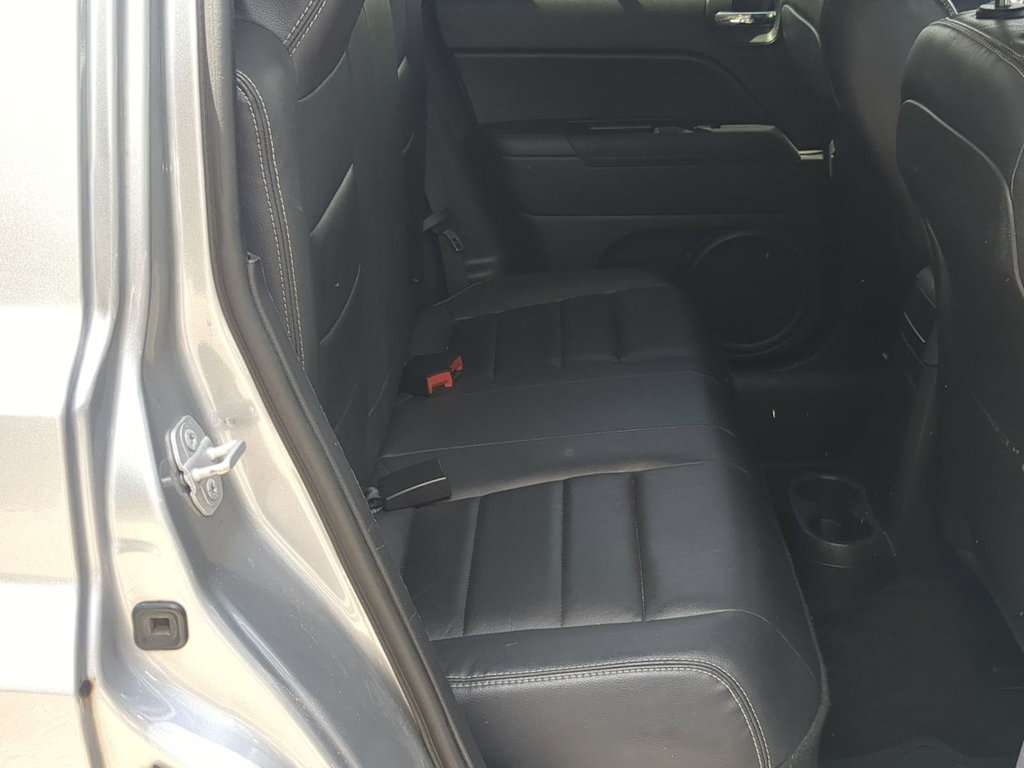 Thumbnail: 2015 Jeep Patriot - 25