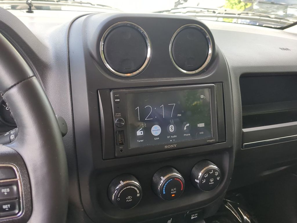 Thumbnail: 2015 Jeep Patriot - 14