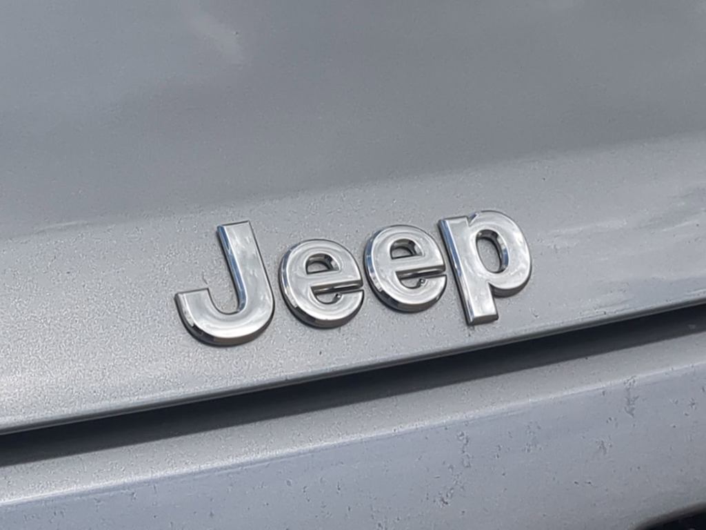 Thumbnail: 2015 Jeep Patriot - 22